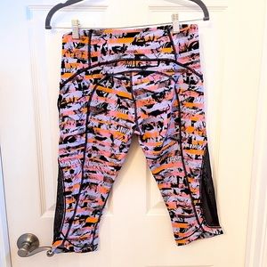 Lululemon cropped leggings size 8